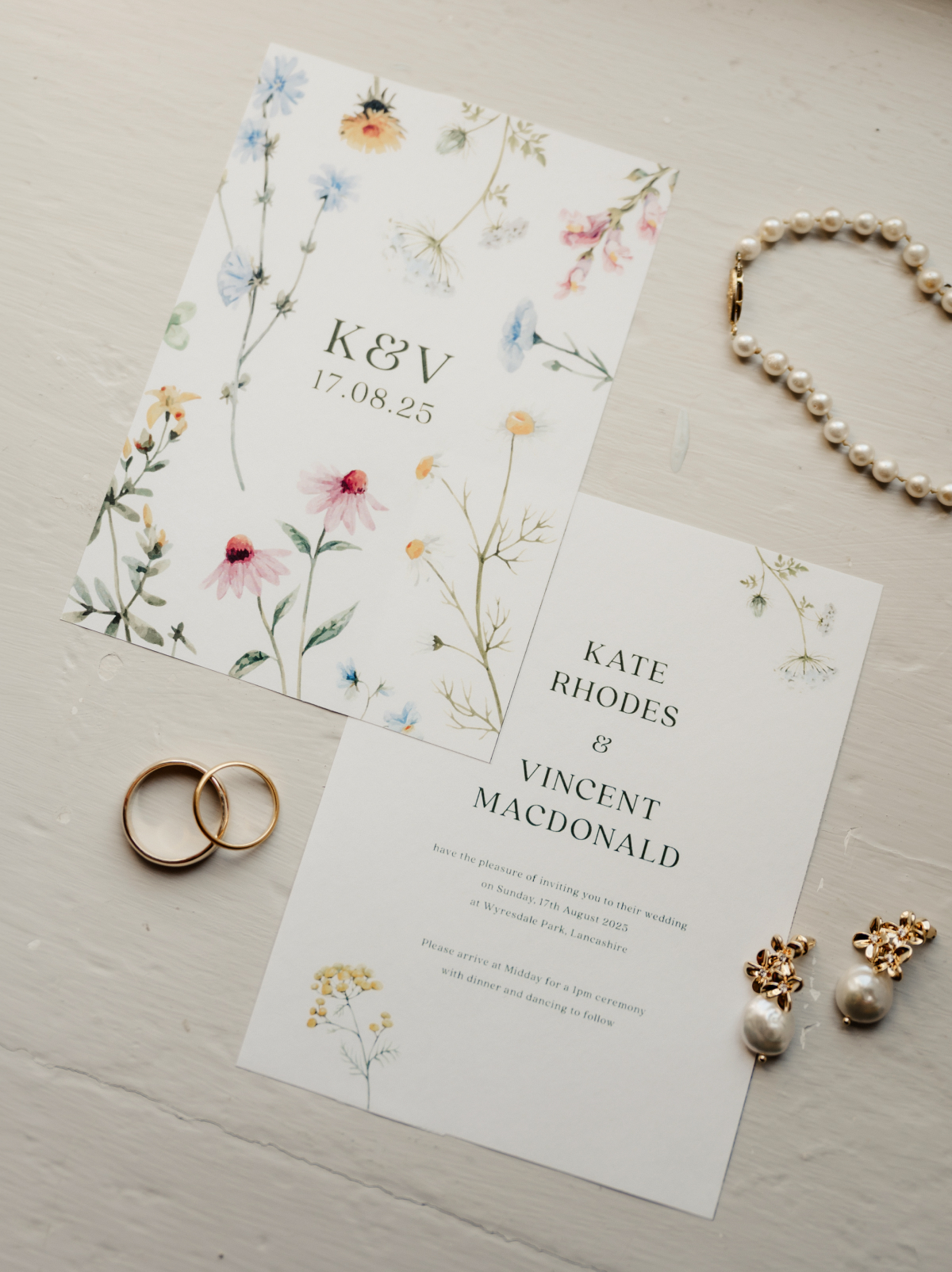 K&V – Invites